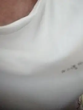 Snapshot of catatunboculion chatting on February 2025 10:17:02 AM catatunboculion online show from February 2025 10:17:02 AM