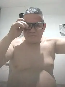 Snapshot of catatunboculion chatting on March 2025 01:46:01 AM catatunboculion online show from March 2025 01:46:01 AM