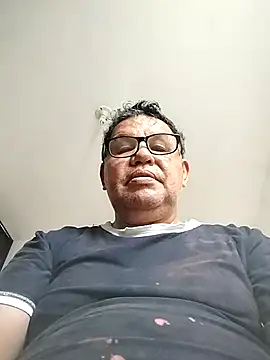 Snapshot of catatunboculion chatting on October 2025 12:46:01 PM catatunboculion online show from October 2025 12:46:01 PM