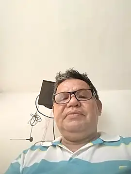 Snapshot of catatunboculion chatting on October 2025 01:53:02 PM catatunboculion online show from October 2025 01:53:02 PM