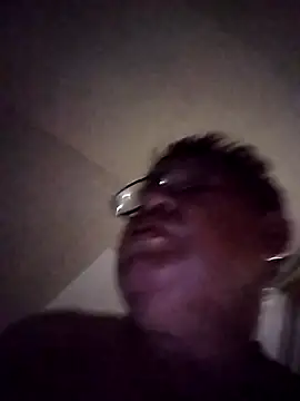 Snapshot of catatunboculion chatting on October 2025 03:09:02 AM catatunboculion online show from October 2025 03:09:02 AM