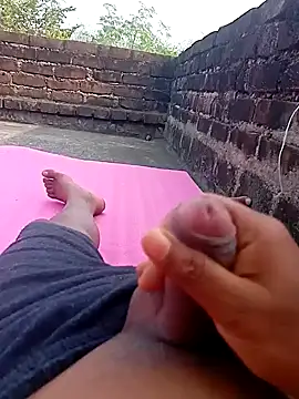 Snapshot of Tanker_95 chatting on December 2024 08:26:01 AM Tanker 95 online show from December 2024 08:26:01 AM