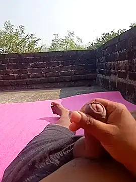 Snapshot of Tanker_95 chatting on December 2024 06:24:02 AM Tanker 95 online show from December 2024 06:24:02 AM