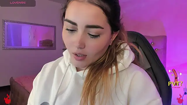 Lucia star   online show from February 2025 09:31:02 AM