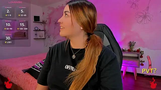 Lucia star   online show from March 2025 06:46:02 AM