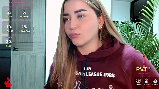 Lucia star   online show from November 2025 01:27:01 AM