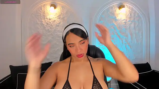 CarlaSmithX online show from October 2025 12:19:02 PM