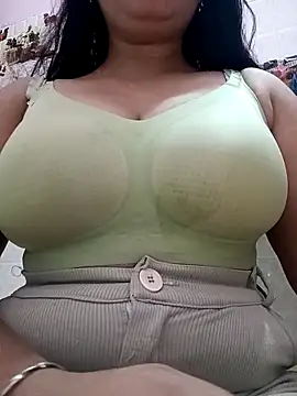 Snapshot of cute-mahek chatting on November 2025 06:52:02 PM cute-mahek online show from November 2025 06:52:02 PM