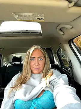 sunshinekisses online show from October 2025 05:25:02 PM