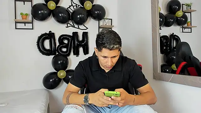 mathias cocks online show from September 2025 04:48:02 AM