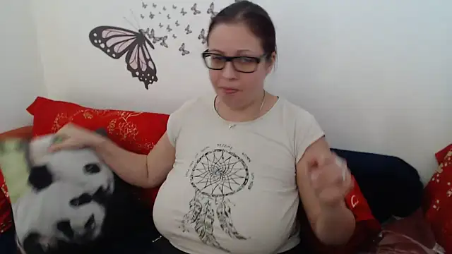 LadyHellene online show from March 2025 10:20:02 AM