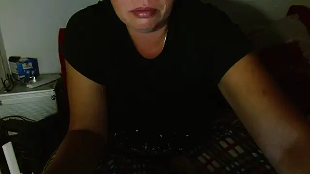 LadyHellene online show from September 2025 04:45:02 PM