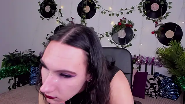 FillDammon online show from December 2024 10:36:02 AM