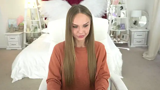 KiraGrayy online show from September 2025 12:53:01 PM