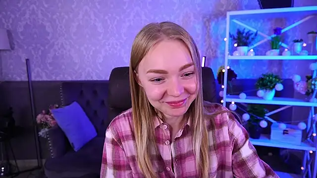 EmilySunshineS online show from September 2025 02:11:01 PM