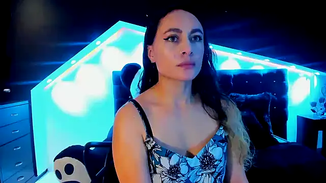 Coral Gibson online show from February 2025 12:14:02 PM