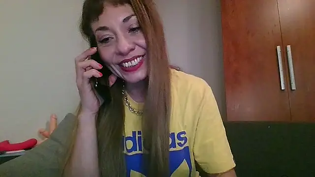 Snapshot of KarolinaReaper chatting on January 2025 02:19:02 PM KarolinaReaper online show from January 2025 02:19:02 PM