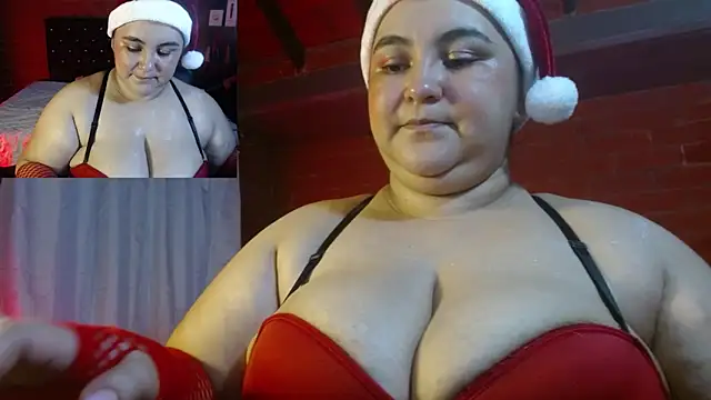 Snapshot of KATIIA16 chatting on December 2024 10:39:01 PM KATIIA16 online show from December 2024 10:39:01 PM