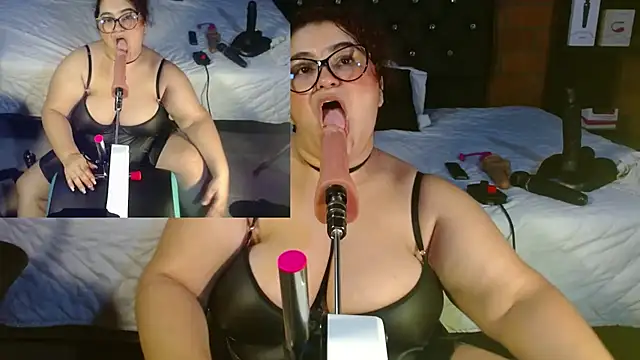 Snapshot of KATIIA16 chatting on January 2025 10:08:02 PM KATIIA16 online show from January 2025 10:08:02 PM