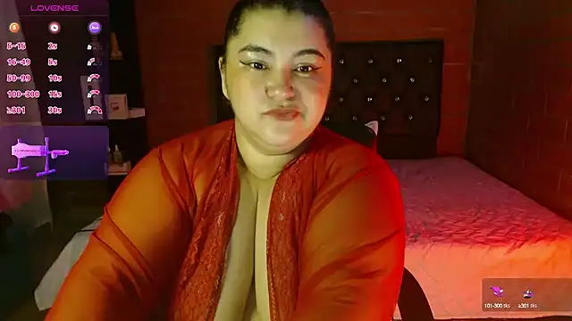 Snapshot of KATIIA16 chatting on January 2025 09:08:01 AM KATIIA16 online show from January 2025 09:08:01 AM