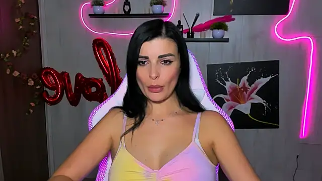 KayWuds online show from March 2025 03:16:02 PM