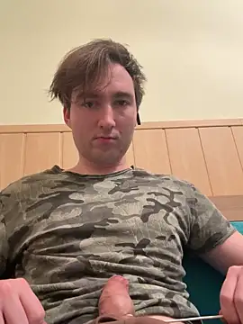 Snapshot of Peter_thesexboy chatting on December 2024 05:18:02 PM Peter thesexboy online show from December 2024 05:18:02 PM