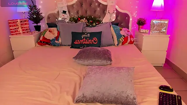 Aria69Stars online show from December 2024 11:22:01 AM