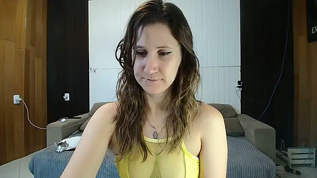 Snapshot of Khalee_si chatting on October 2025 10:10:01 PM Khalee si online show from October 2025 10:10:01 PM