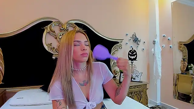 Snapshot of ambarsorachi chatting on October 2025 07:58:02 PM ambarsorachi online show from October 2025 07:58:02 PM