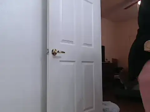 Snapshot of AlyssiaAmoreXO chatting on February 2025 07:16:02 PM AlyssiaAmoreXO online show from February 2025 07:16:02 PM