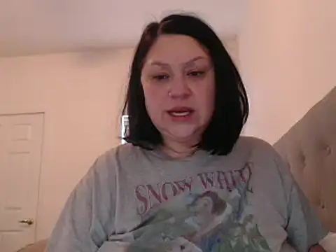 Snapshot of AlyssiaAmoreXO chatting on February 2025 05:05:02 PM AlyssiaAmoreXO online show from February 2025 05:05:02 PM