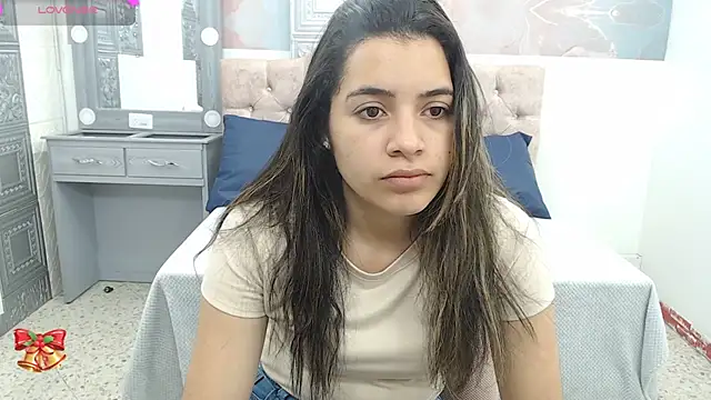 Leah Means  online show from December 2024 12:22:01 PM