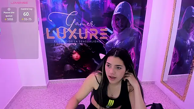 Leah Means  online show from February 2025 05:30:01 PM
