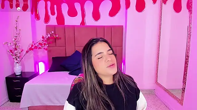 Leah Means  online show from March 2025 03:38:02 PM