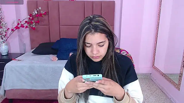 Leah Means  online show from March 2025 12:45:02 PM