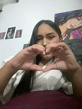 YuliiCamm online show from December 2024 12:50:01 AM