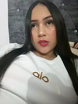 YuliiCamm online show from January 2025 12:10:01 AM