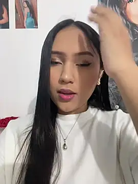 YuliiCamm online show from March 2025 12:00:02 AM