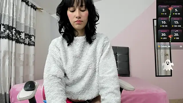 Camcrush   online show from December 2024 10:45:02 PM