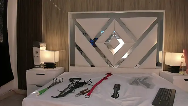 Snapshot of ValentinaThomas chatting on October 2025 07:27:01 PM ValentinaThomas online show from October 2025 07:27:01 PM