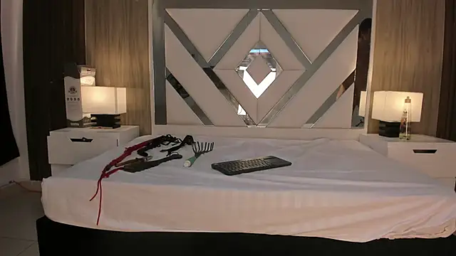 Snapshot of ValentinaThomas chatting on October 2025 07:25:02 PM ValentinaThomas online show from October 2025 07:25:02 PM