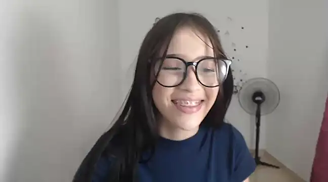 baby violetta online show from February 2025 08:42:01 PM