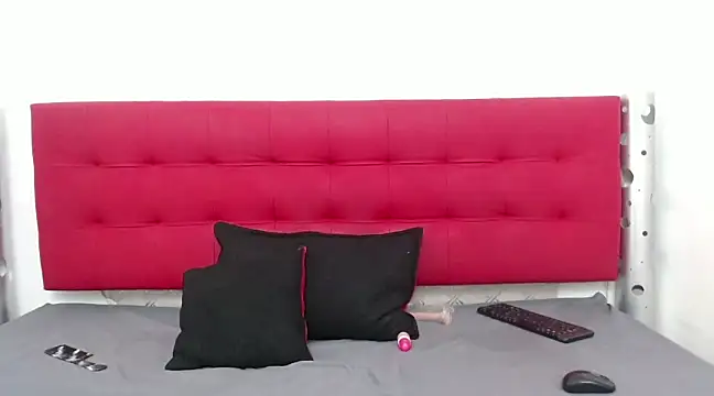 Celestial Queen  online show from January 2025 01:11:01 PM