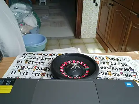 VeneRed online show from October 2025 09:18:01 AM