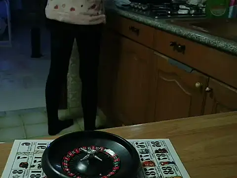 VeneRed online show from October 2025 06:16:02 PM