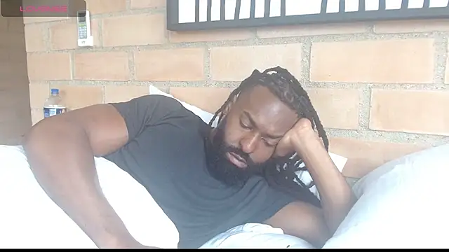 Snapshot of johngabbanaa chatting on February 2025 06:33:01 PM johngabbanaa online show from February 2025 06:33:01 PM