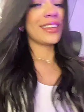 Snapshot of Alisha-Bond chatting on December 2024 02:24:01 AM Alisha-Bond online show from December 2024 02:24:01 AM