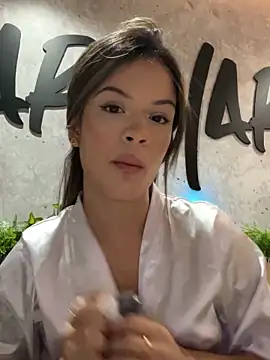 Snapshot of Alisha-Bond chatting on March 2025 11:14:01 PM Alisha-Bond online show from March 2025 11:14:01 PM