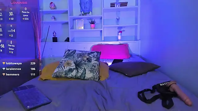 Lucy Williiams online show from February 2025 11:35:01 PM