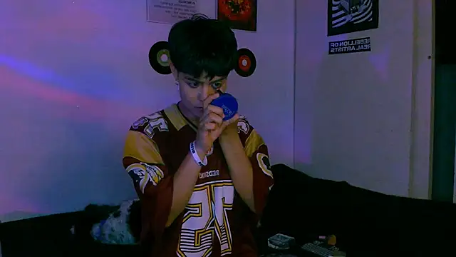 alex one888 online show from October 2025 10:54:02 PM